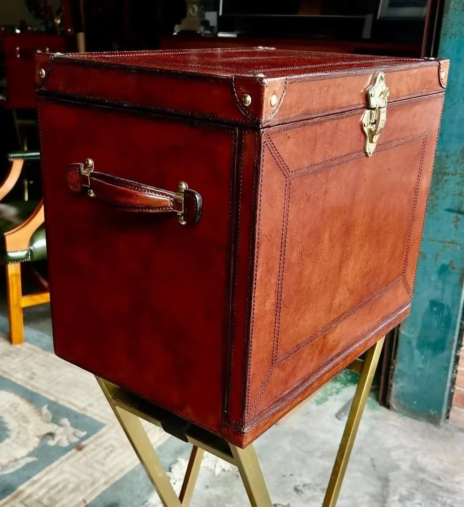 Vintage Style Leather Campaign Portable Drinks Picnic Bar On Stand incl Extras