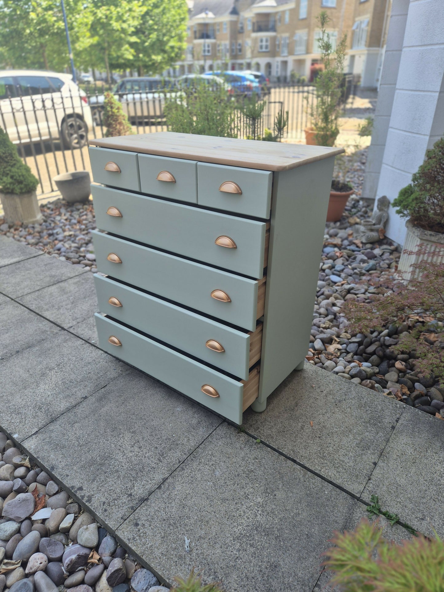 Gorgeous large chest of drawers