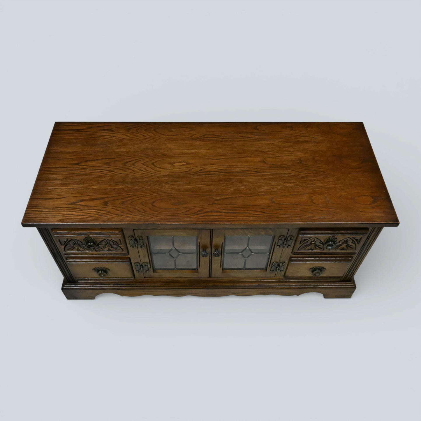Old Charm Entertainment Cabinet TV Stand Model 2346 Light Oak FREE UK Delivery