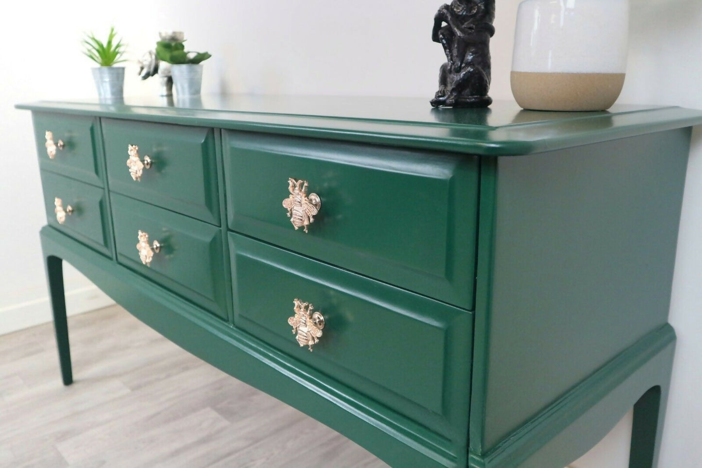 Stag Minstrel 6 Drawer Console Table , Dressing Table Sideboard Chest Of Drawers