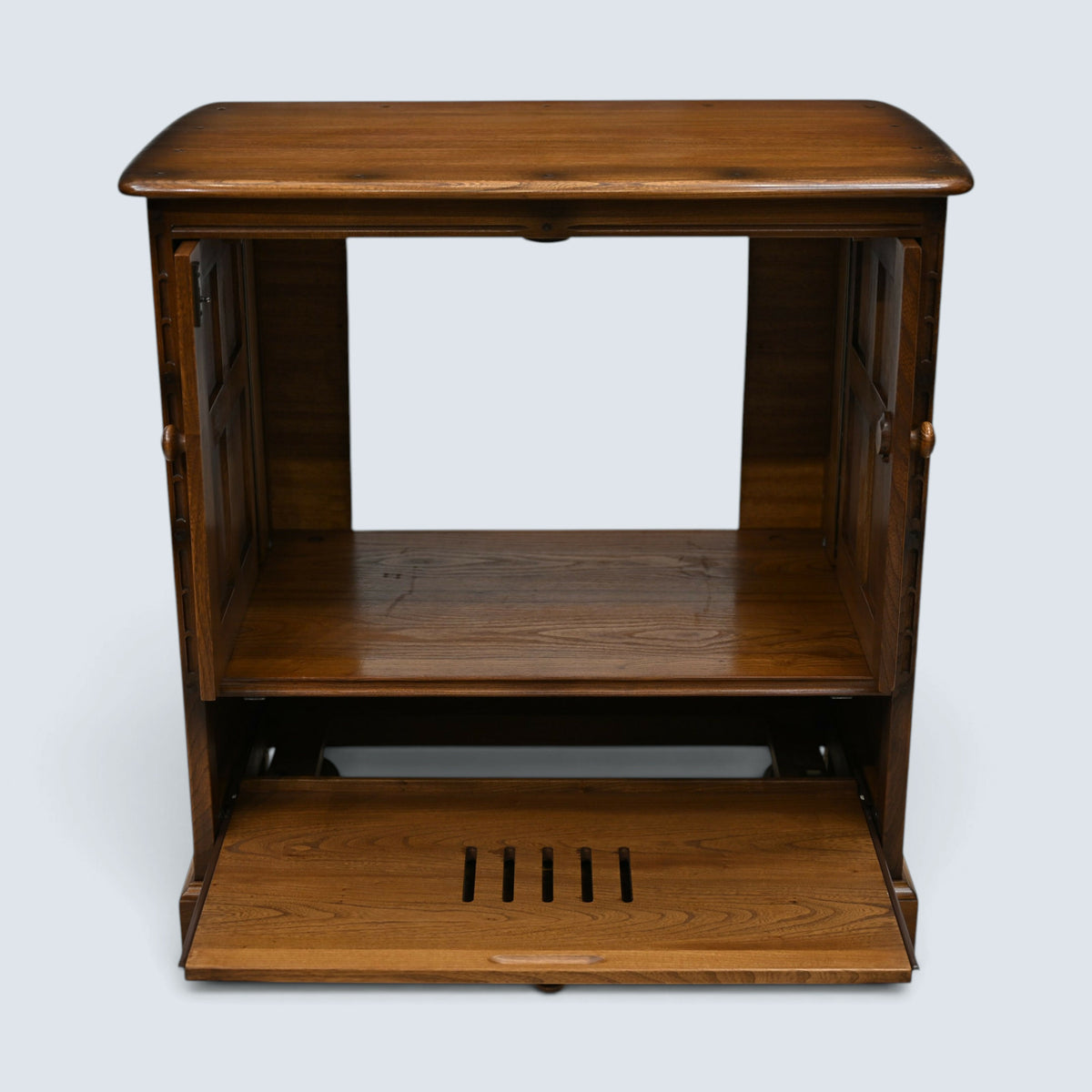Ercol Old Colonial TV Video Cabinet Golden Dawn Finish #839 FREE UK Delivery*