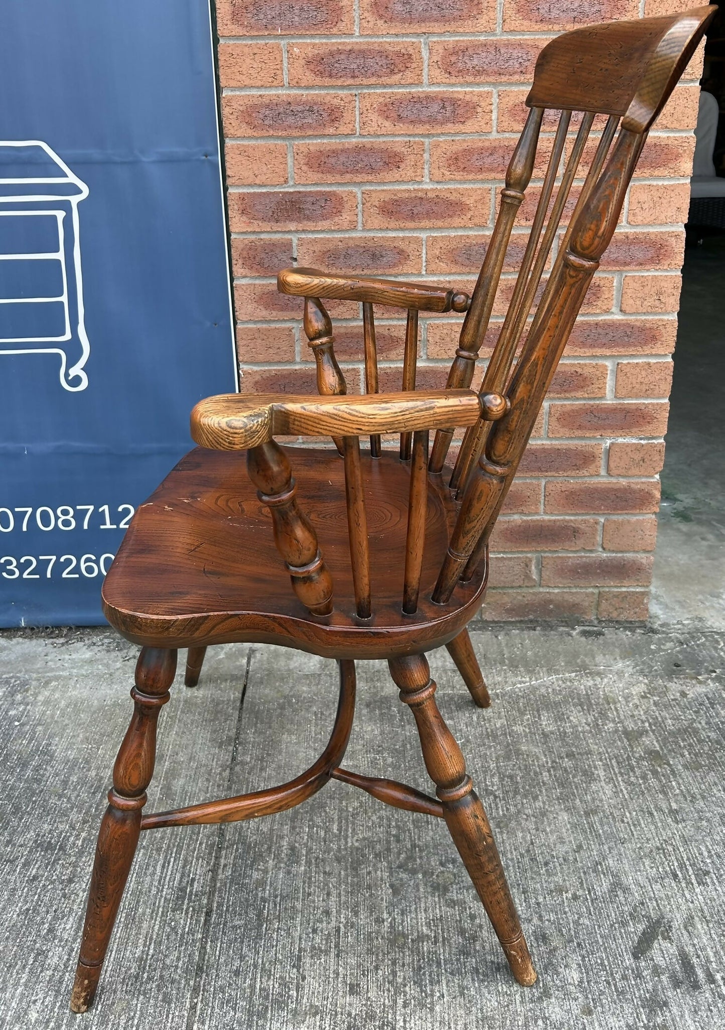 Antique Style Oak & Elm Comb Back Windsor Chair Crinoline Stretcher Armchair