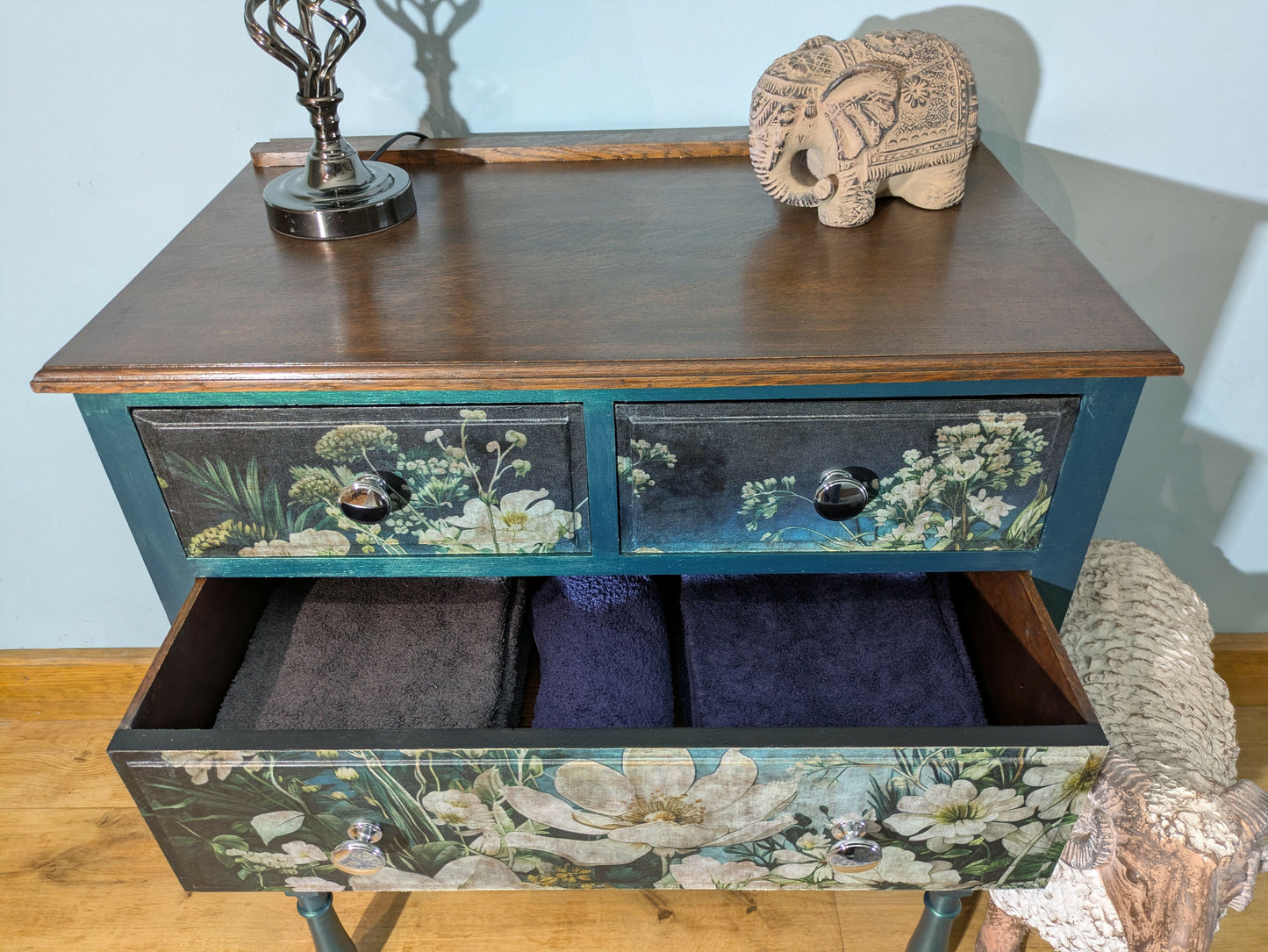 Night Petals - Chest of Drawers