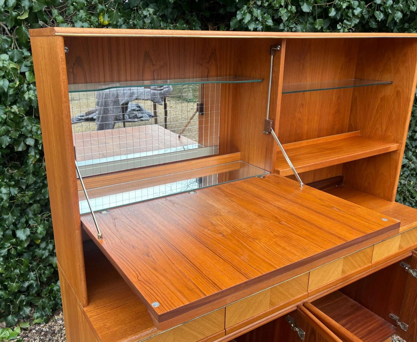 Mid Century G Plan Chevron Sideboard Drinks Cabinet