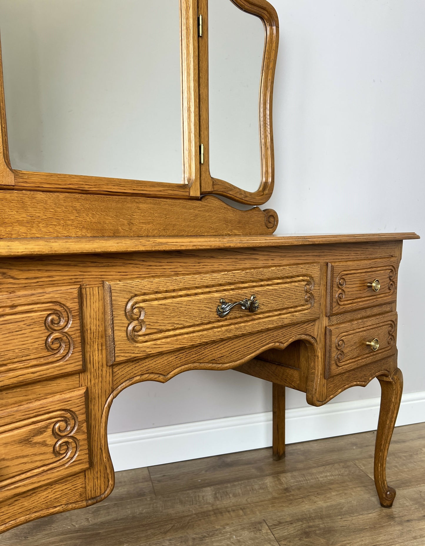 Dressing Table with Mirror Vintage French Oak Louis Vanity Table Makeup LOT 6321