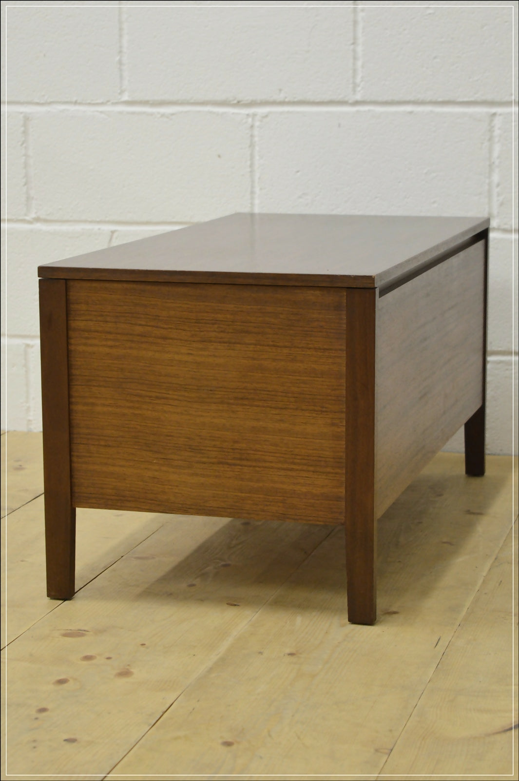 vintage blanket box Meredew coffee table teak tv stand danish design DEKIVERY