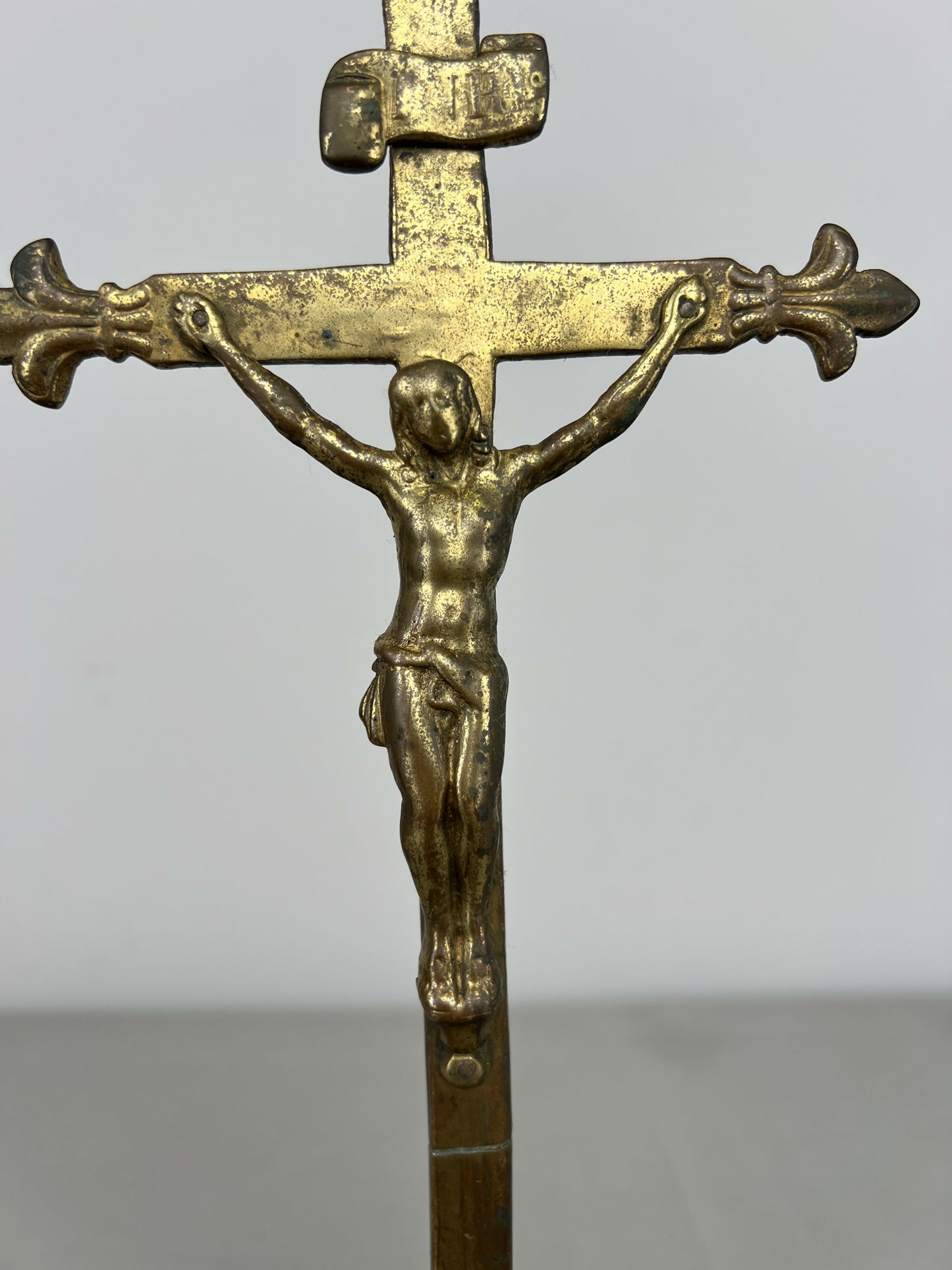 Crucifix Vintage French Style Religious Cross Ornate Freestanding LOT 6425