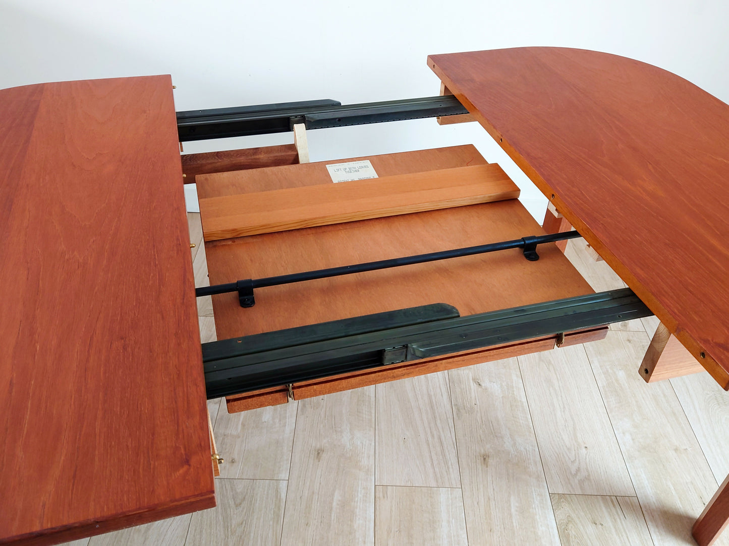 Mid century retro dining table by Beaver and Tapley