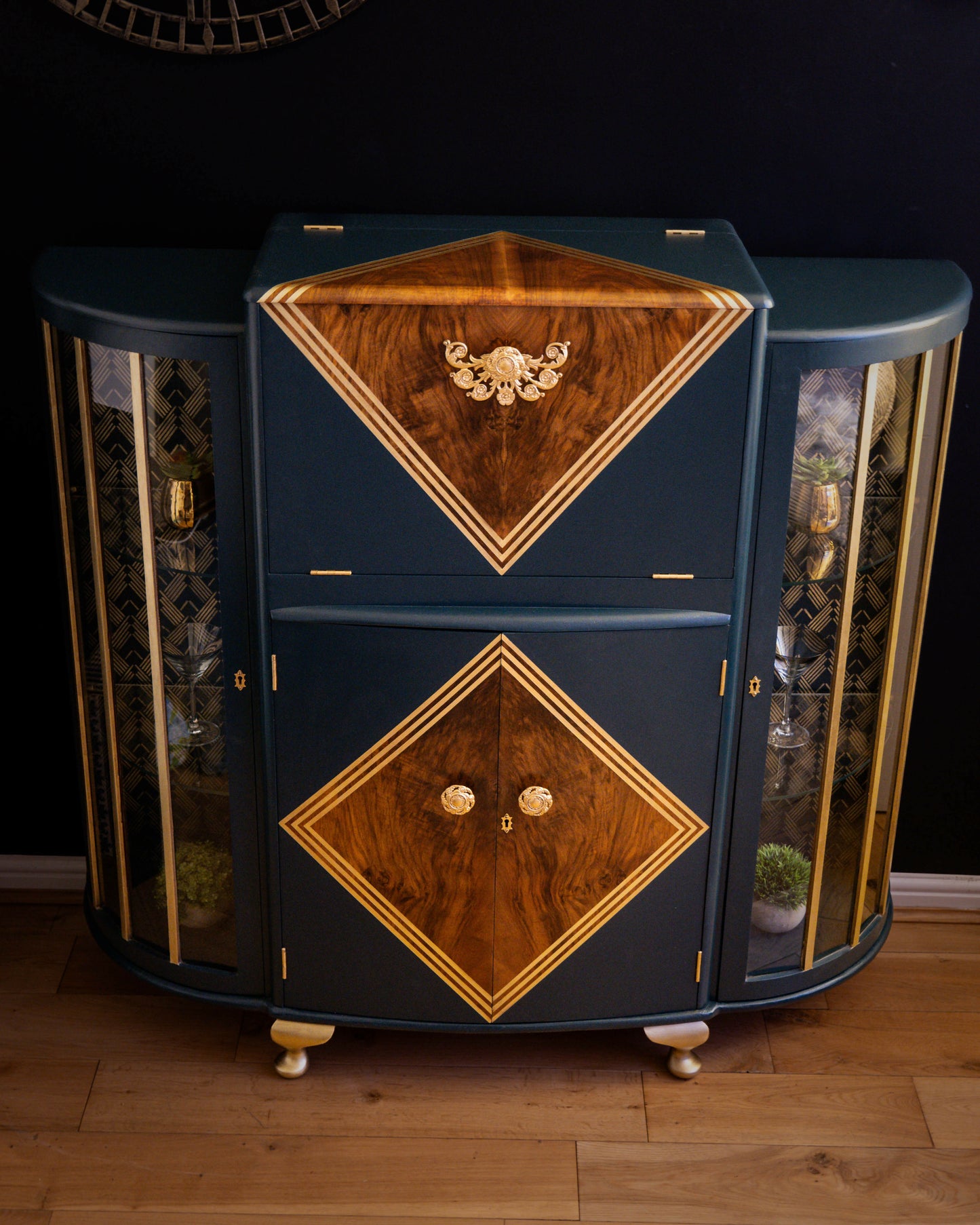 Art deco Cocktail Cabinet/ Drinks Cabinet/ Gin Cabinet