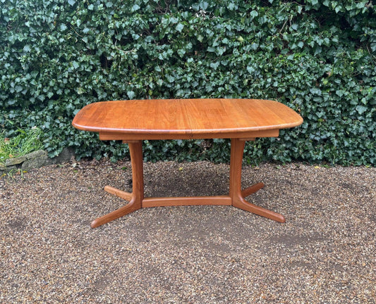 Vintage Double Extending Danish Teak Dining Table By Dyrlund