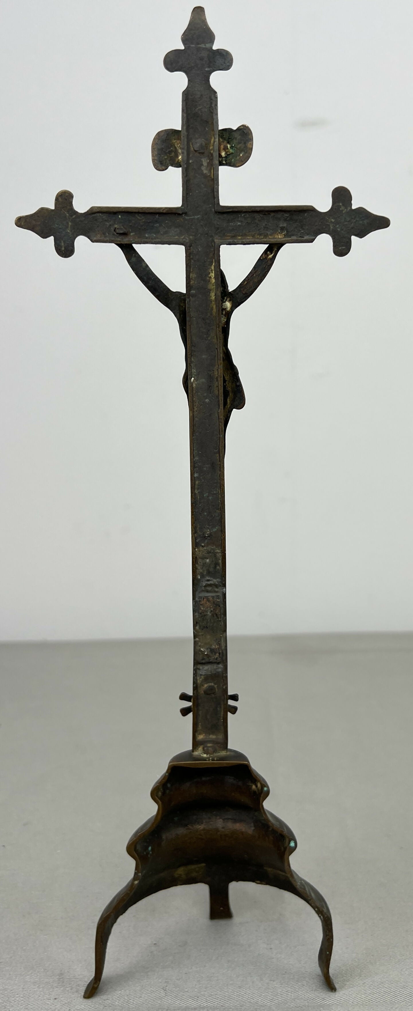 Crucifix Vintage French Style Religious Cross Standing Ornament LOT 6442