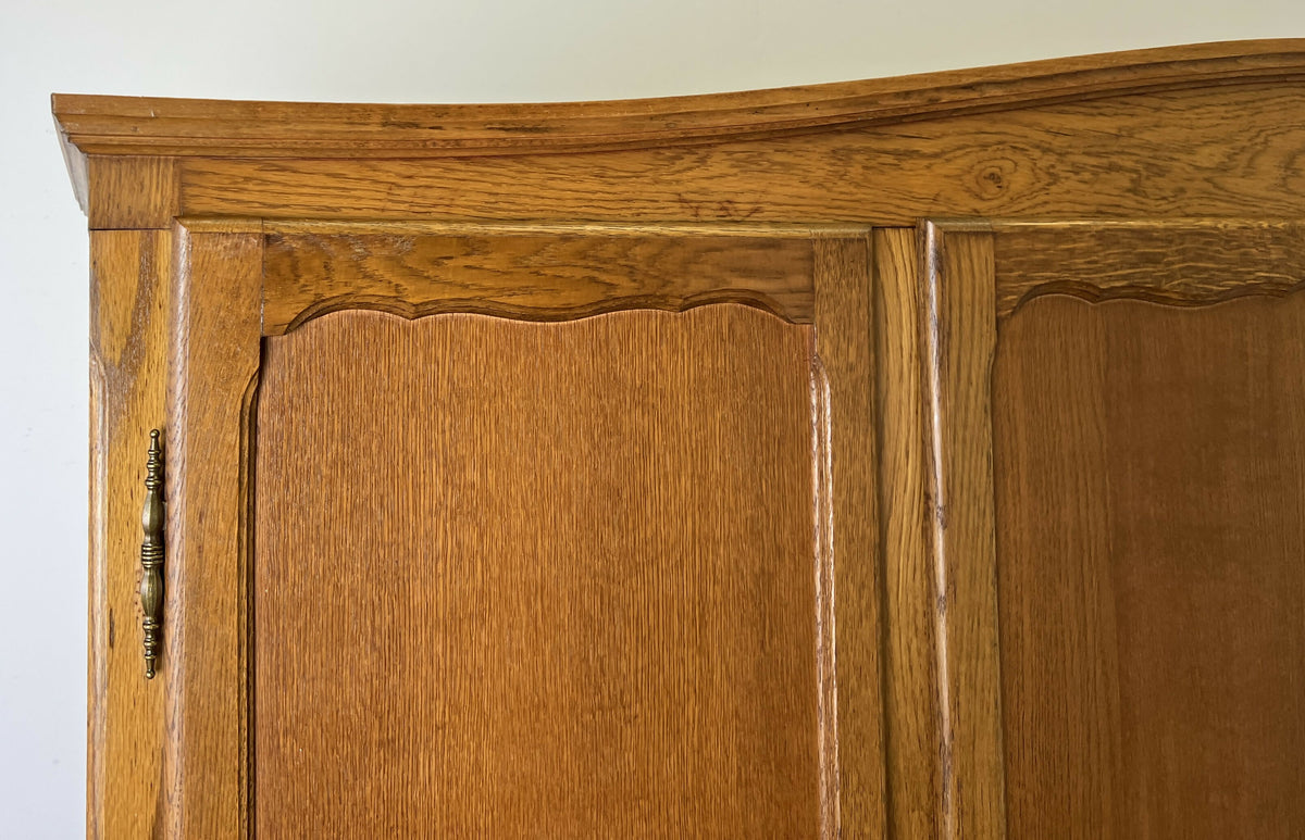 Wardrobe Vintage French Louis XVI Style Oak Four Door Carved Armoire LOT 6532