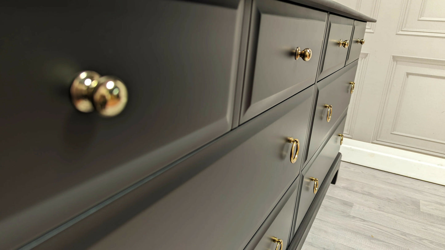 Stag Minstrel Captains Chest , 8 Drawer Captains Chest in Black