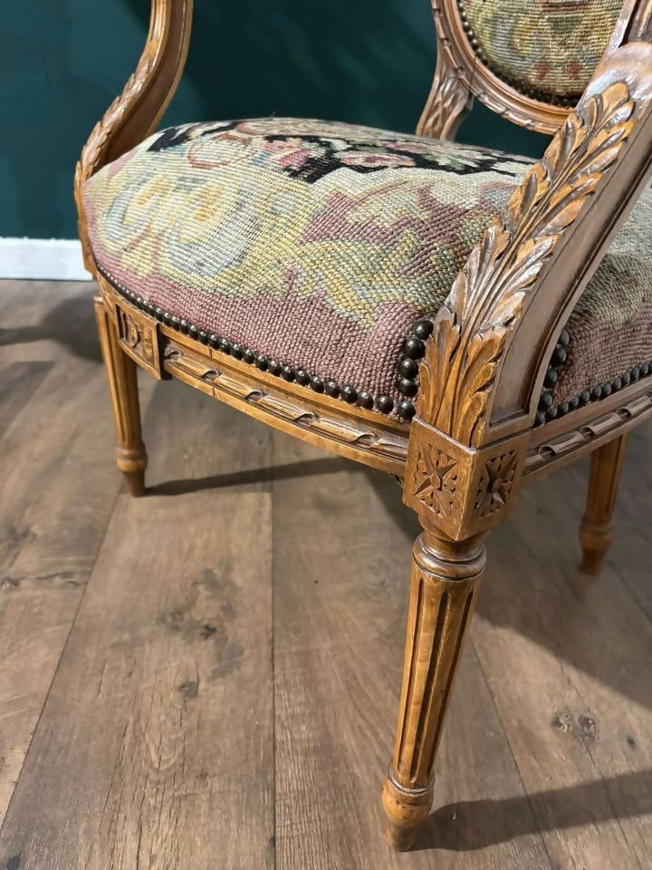 French Fauteuil Elbow Chairef
