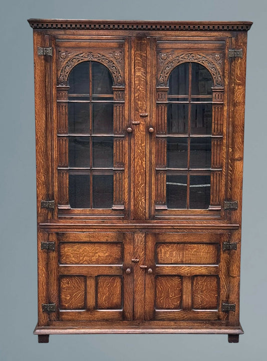 Titchmarsh & Goodwin English Oak Bookcase