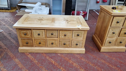 Solid Wood Drawers / TV Stand