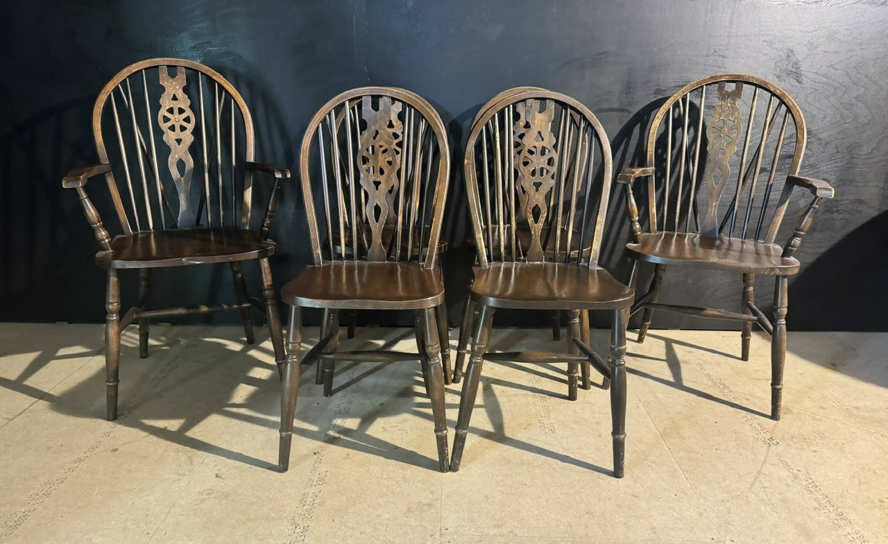 Set 6 Wheel Back Dining Chairs
