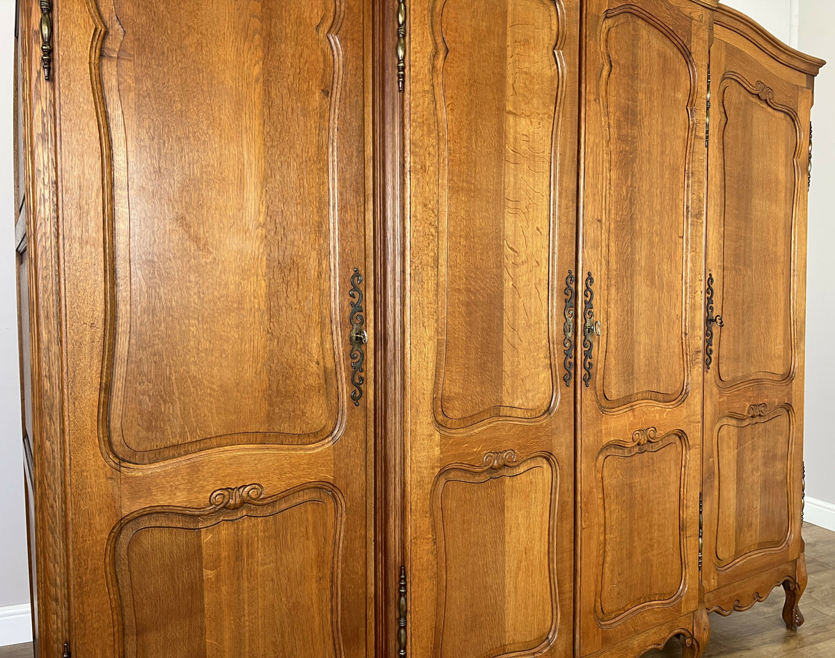 Wardrobe Vintage French Louis XVI Style Oak Four Door Carved Armoire LOT 6504