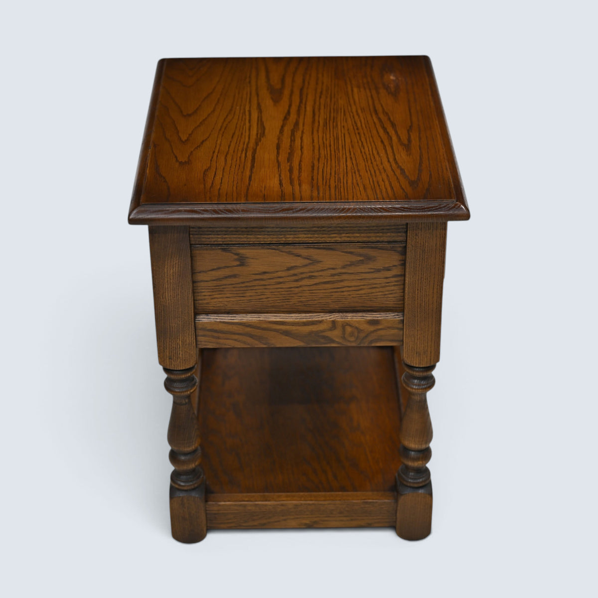Old Charm Oak Lamp/Bedside Table Light Oak Finish Model 2325 FREE UK Delivery*