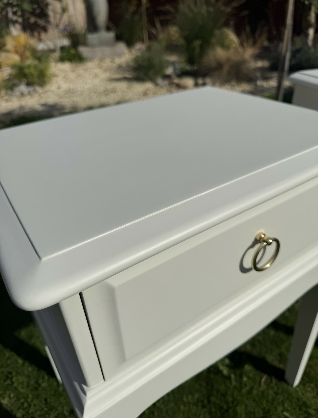 Stag Minstrel leggy bedsides (Matt Off-white)