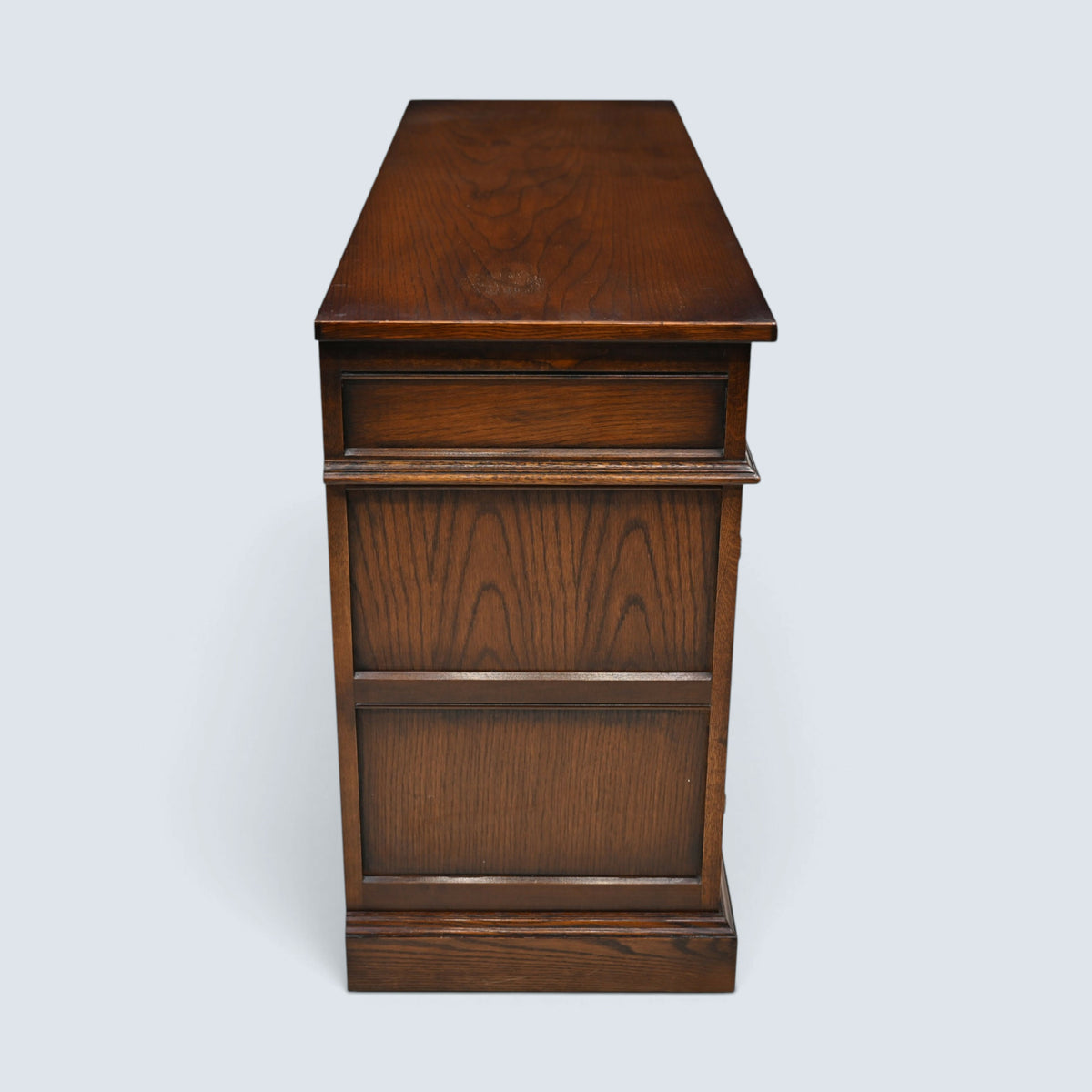 Old Charm Oak Sideboard With 3 Drawers & Cupboard Tudor Brown FREE UK Delivery*