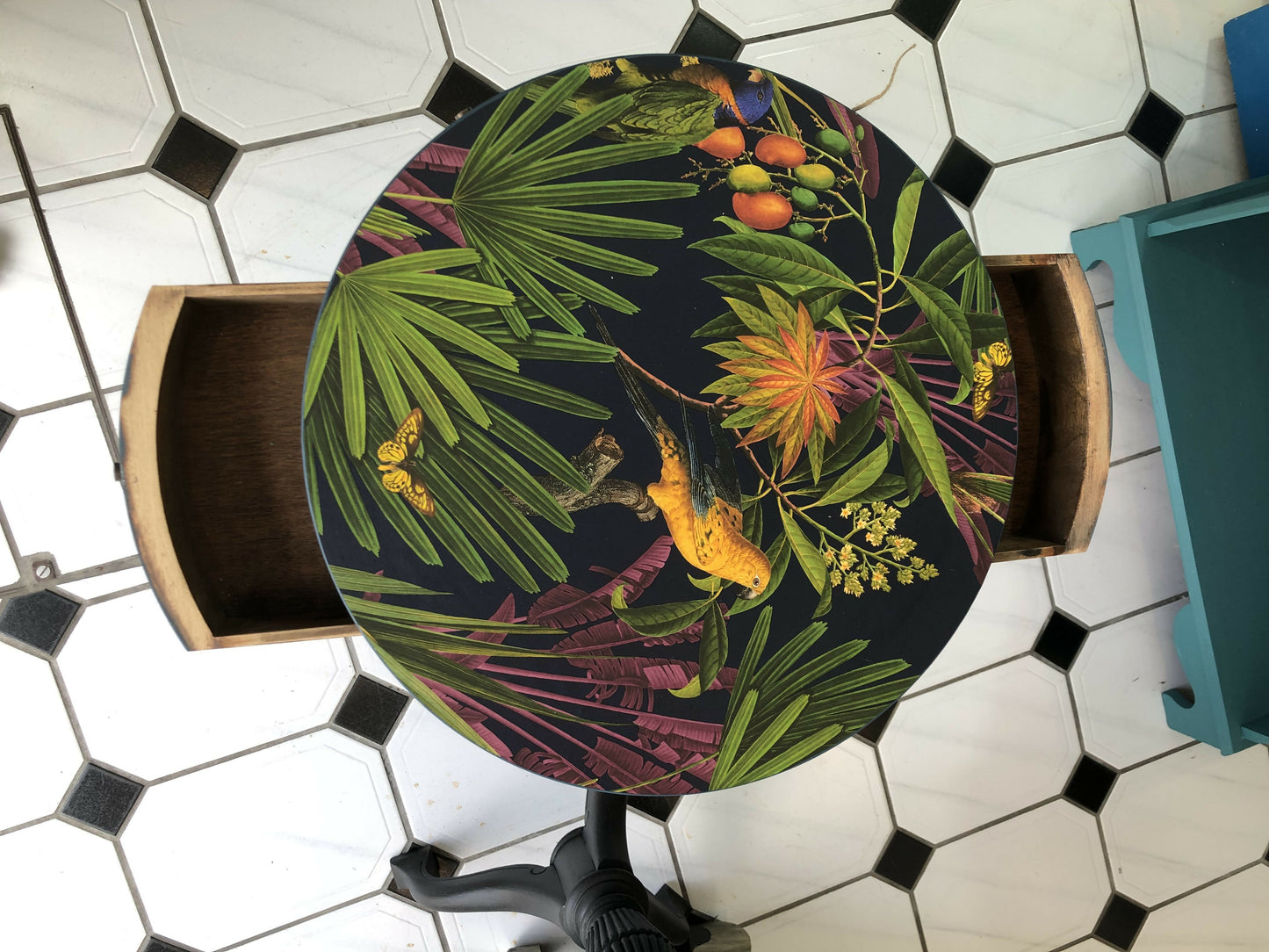 Drum table