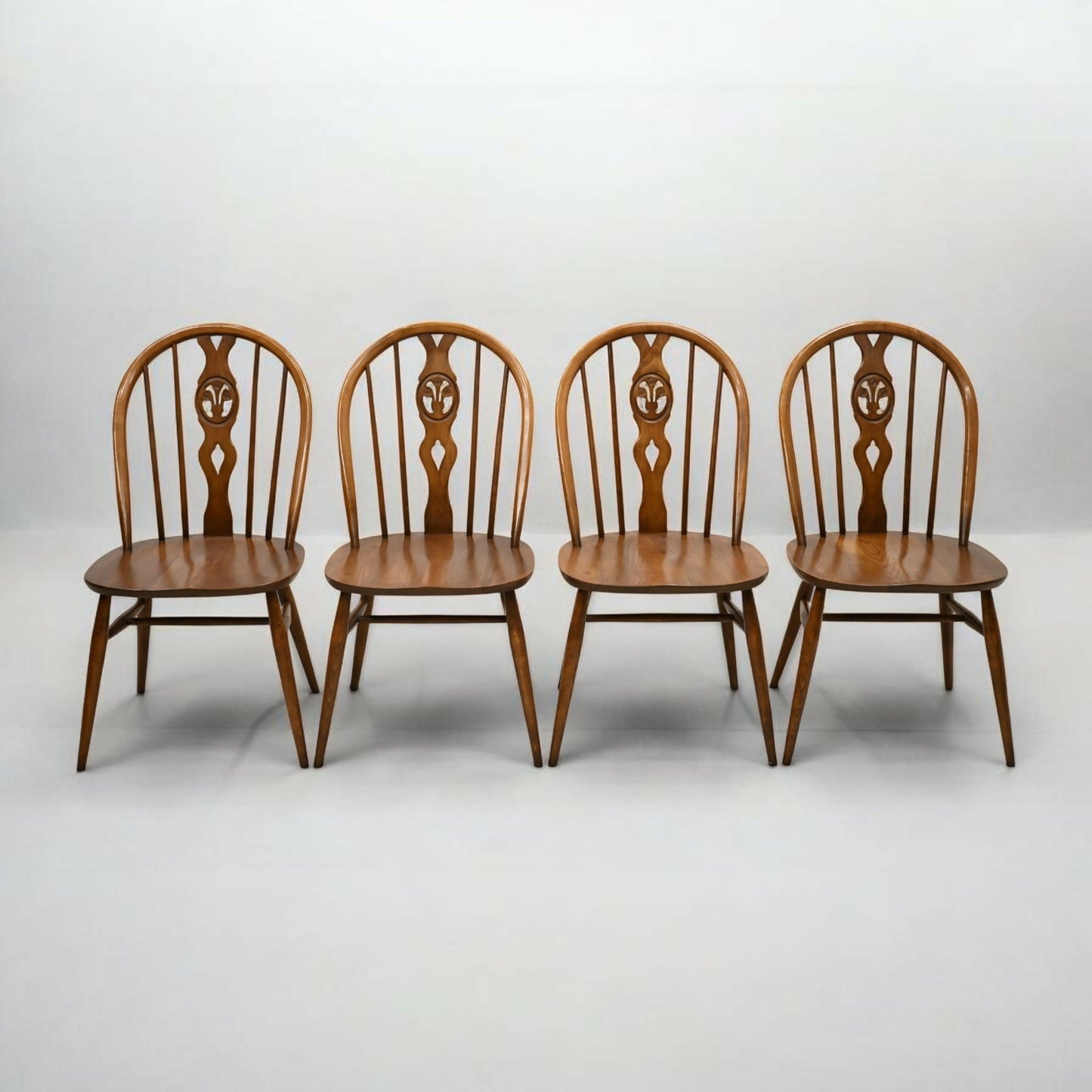 4 Ercol Fleur De Lys Bow Back Kitchen/Dining Chairs Model 878 FREE UK Delivery
