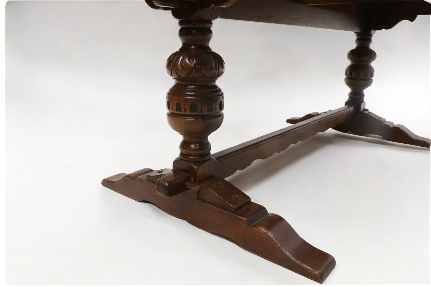 Old Charm Solid Oak Dining Table Seats 8 Places Tudor Brown FREE UK Delivery. SBR9170/3005D