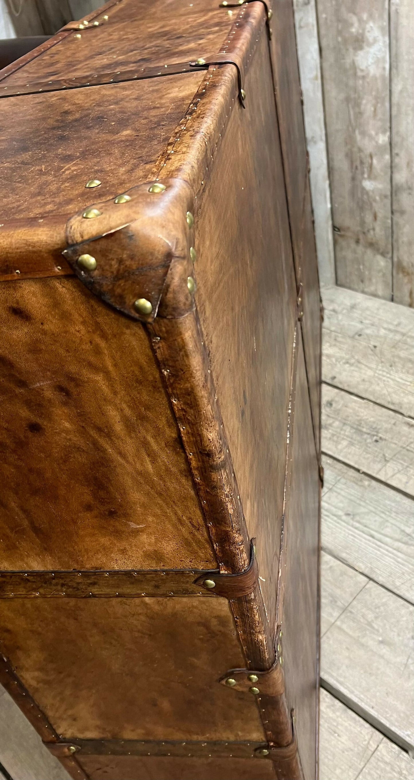 Luxury Vintage Drinks Cocktail Cabinet