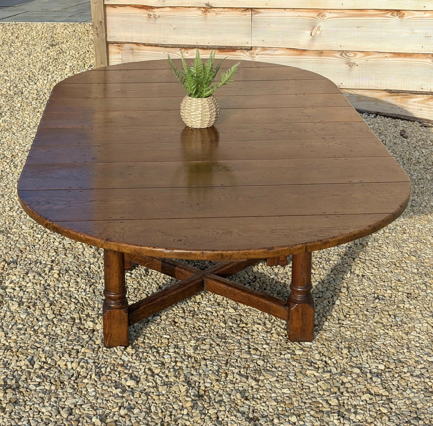 Heavy Pippy Oak Extending Table - Batheaston Furniture- Seats 10-12 - Oval