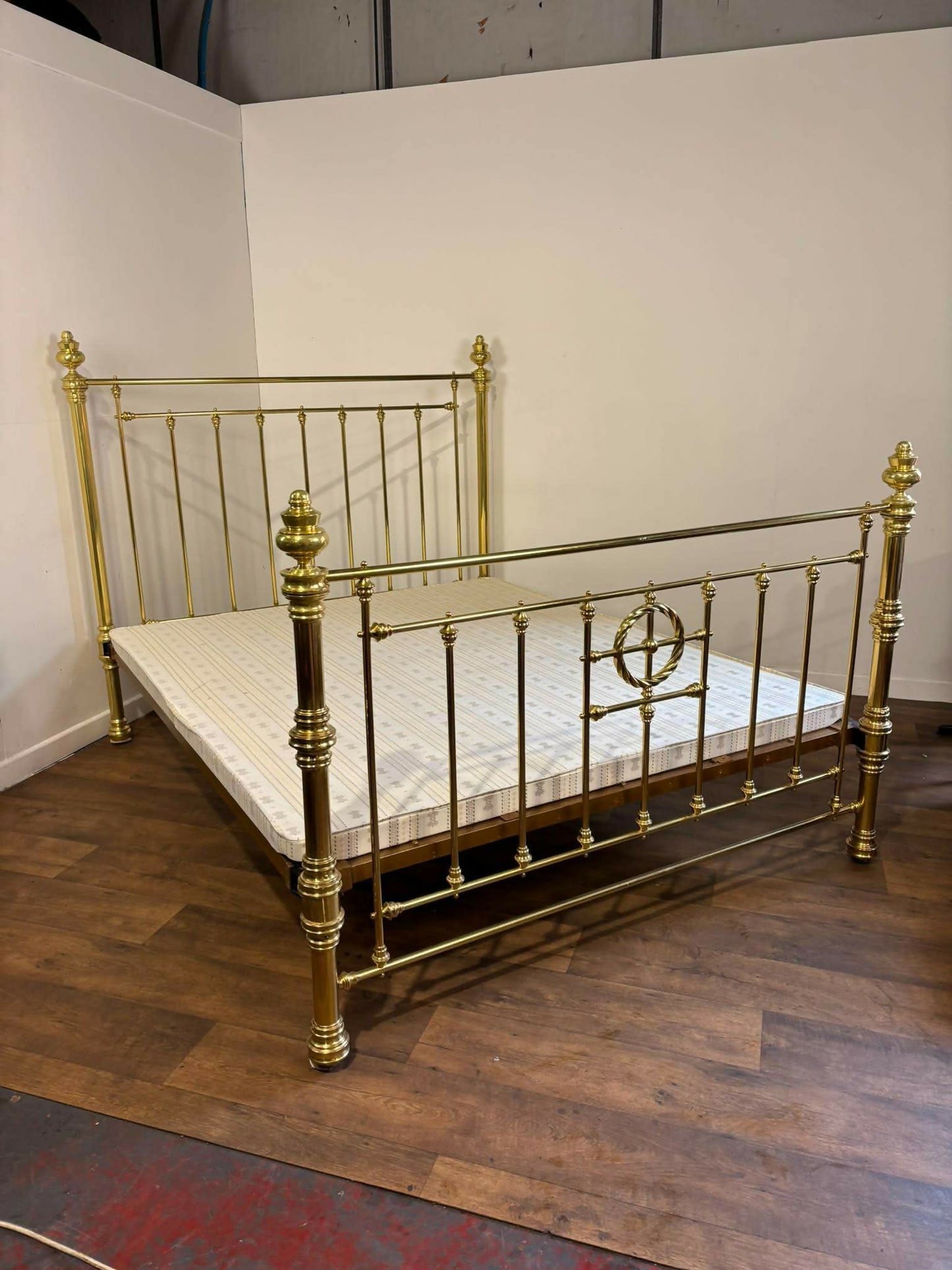 Victorian Style Brass Super King Size Bed Frame