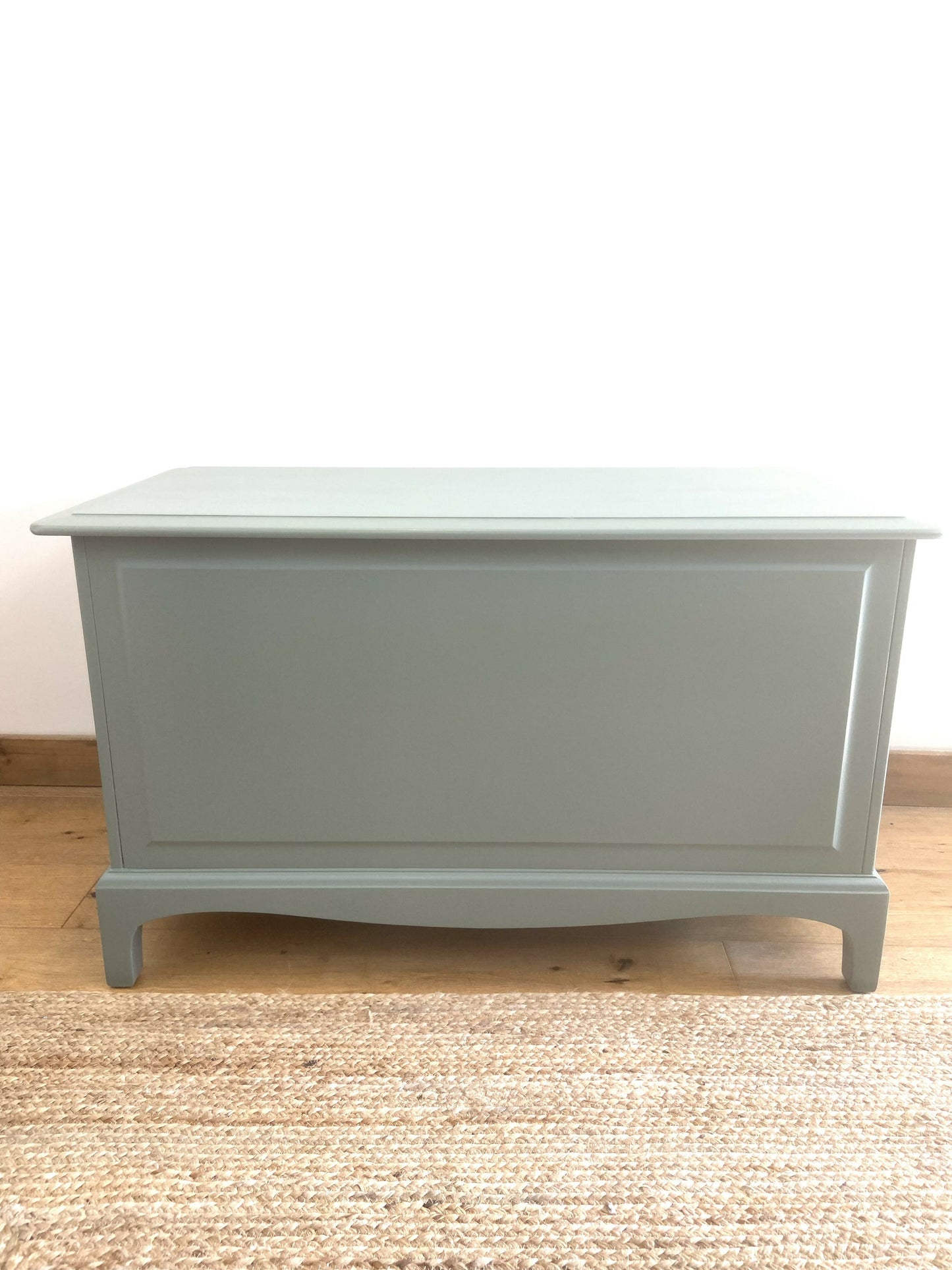 Stag green blanket box
