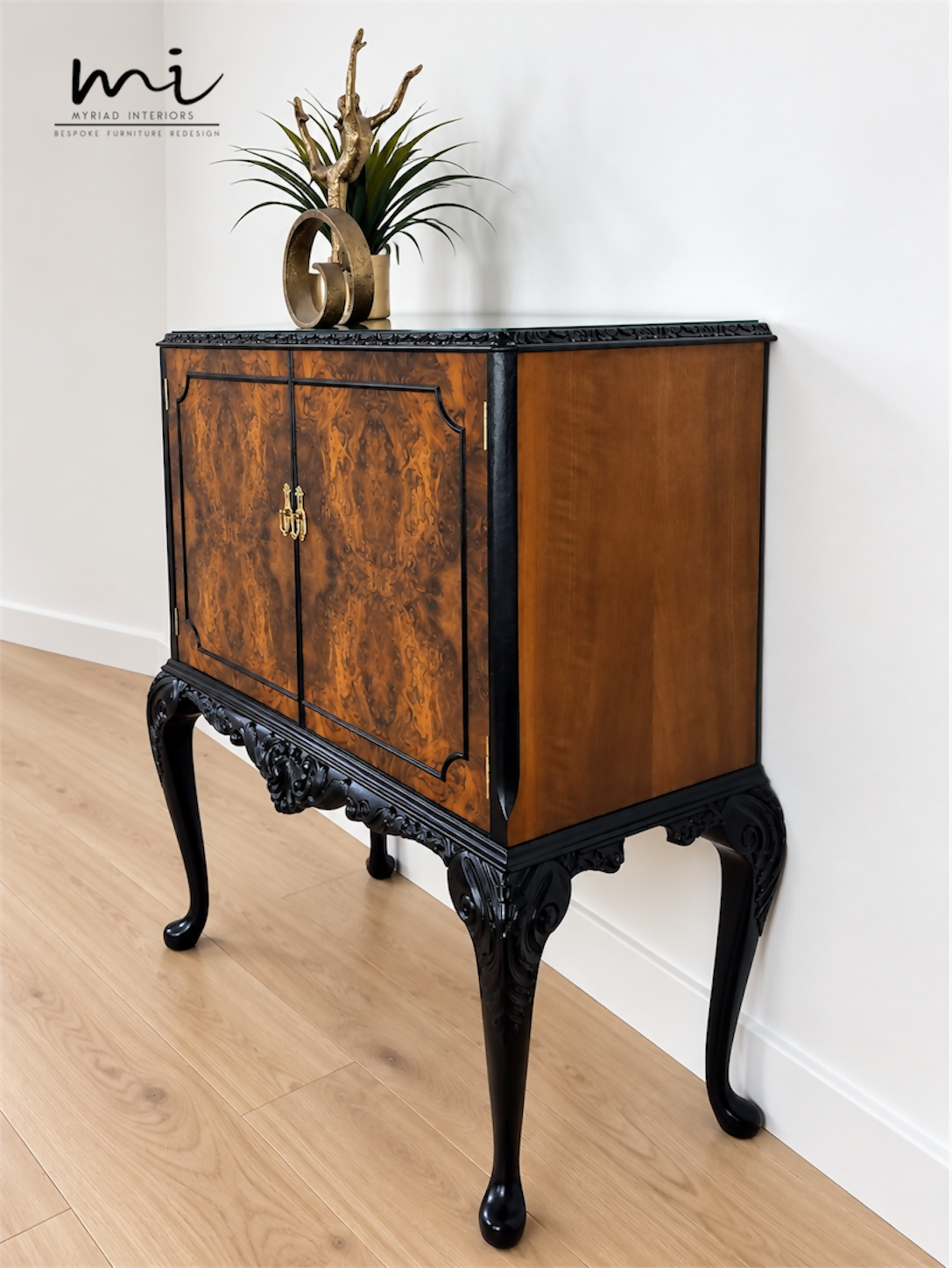 Refurbished Art Deco Burl Walnut Queen Anne Cocktail Cabinet in black and gold with cabriole legs, vintage drinks cabinet,