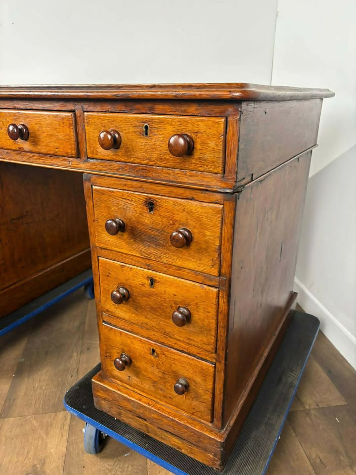 Victorian Oak Twin Pedestal Desk with Black Leather Writing Surface