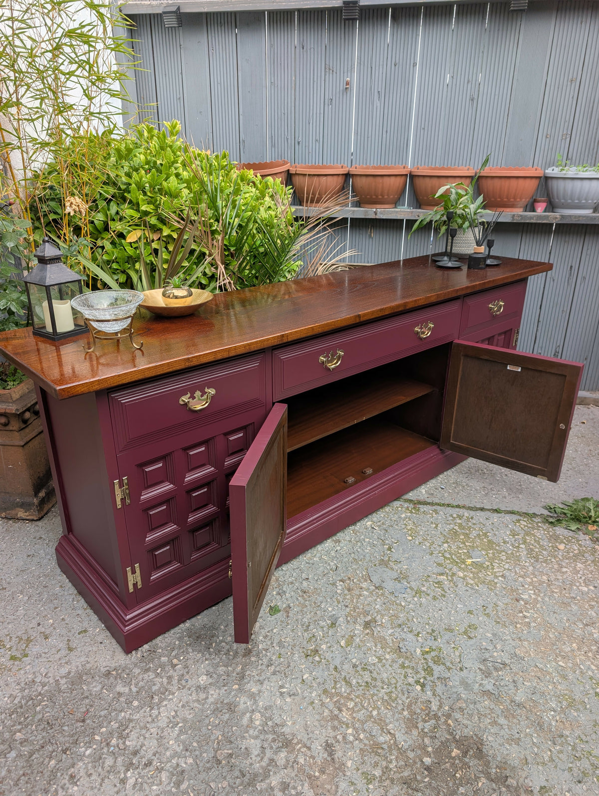 Stunning Solid Oak Carved Younger Toledo Sideboard