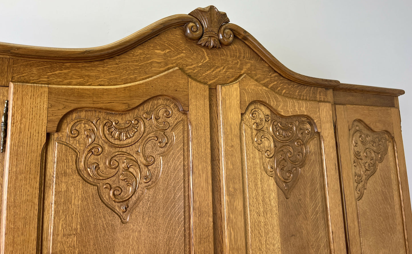 Wardrobe Vintage French Louis XVI Style Oak Four Door Carved Armoire LOT 6455