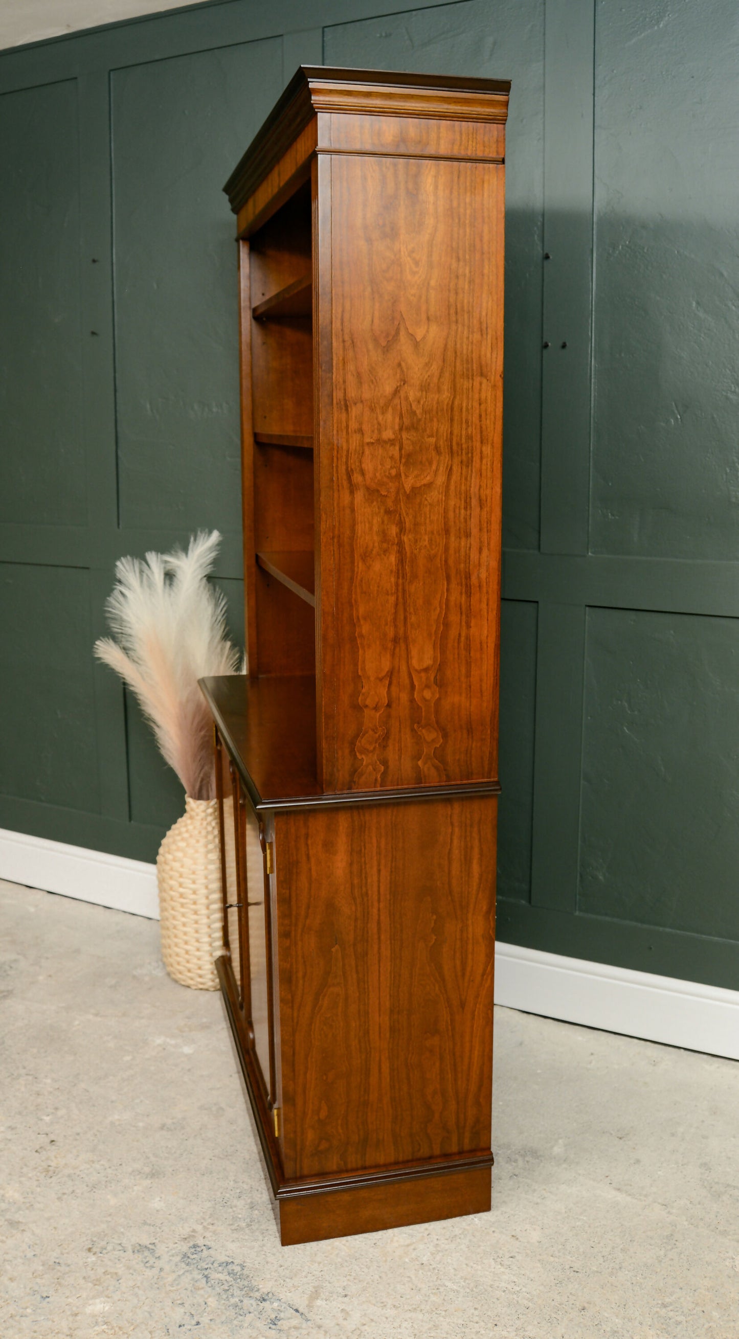 Georgian Style Open Fronted Bookcase Display Cabinet - Mahogany