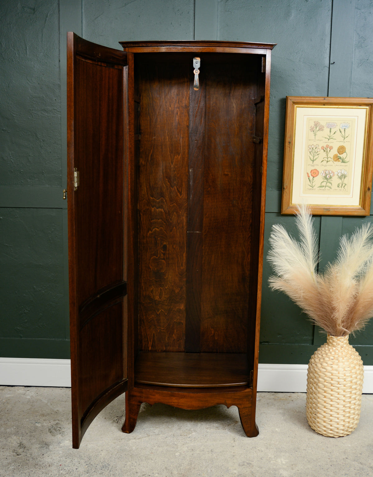 Georgian Mahogany Hall Robe / Single Wardrobe / Coat Storage