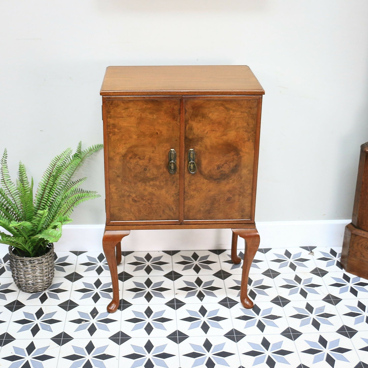 Cocktail Drinks Cabinet in a Queen Anne Style Burr Walnut Veneer Matched Doors
