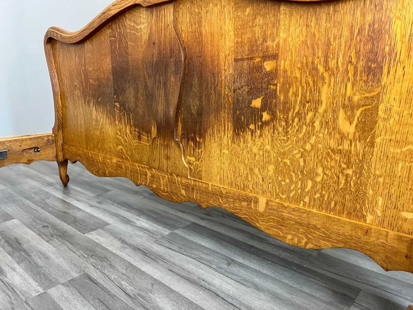 Bed Vintage French Louis XVI Oak Double Bed Frame Carved Headboard LOT 3699