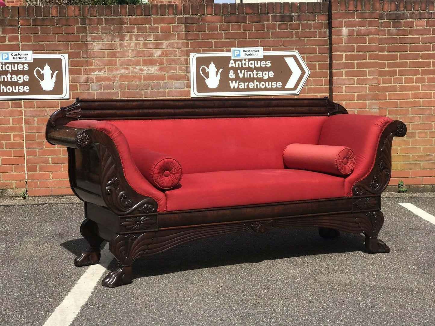 Vintage Victorian 3 Seater Mahogany Sofa With Curved Ends, Lions Paw Feet. Stunning!!
