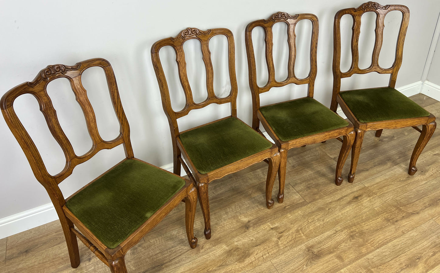 Dining Chairs Vintage French Louis Style Oak Set of 4 Upholstered Seats LOT 6347