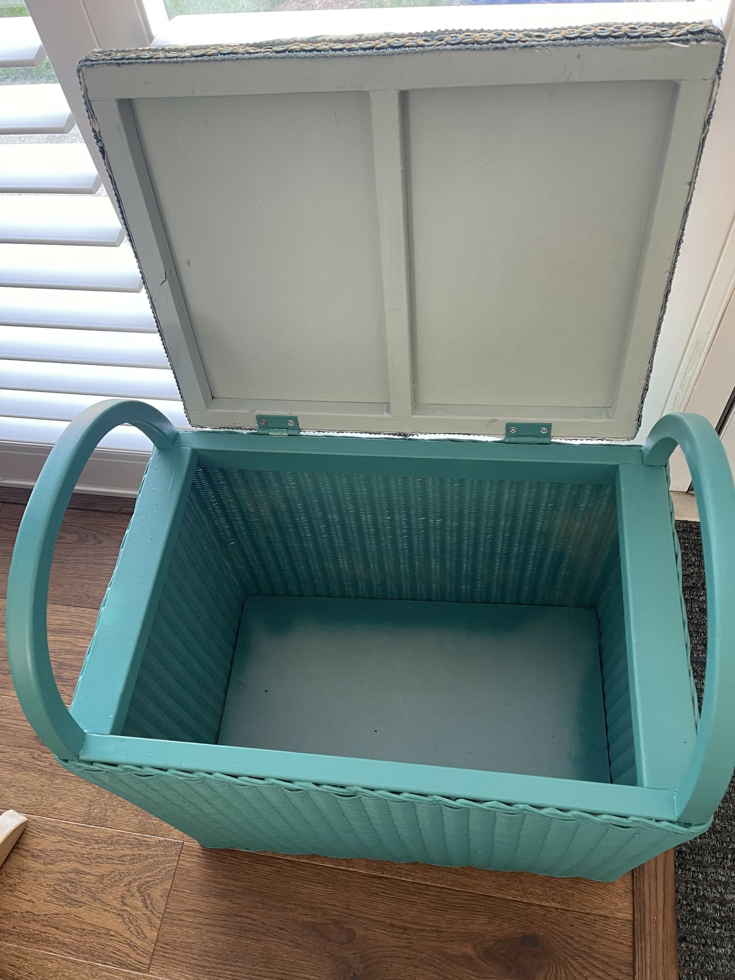 Lloyd loom turquoise vintage small storage ottoman