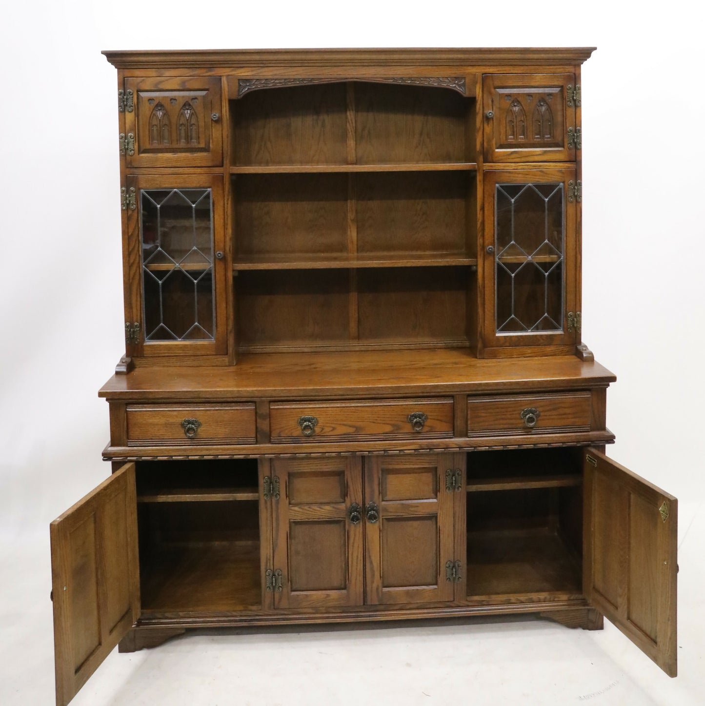 Old Charm Warwick Oak Dresser In Light Oak Finish Tudor Style FREE UK Delivery. SBR8897/1303D