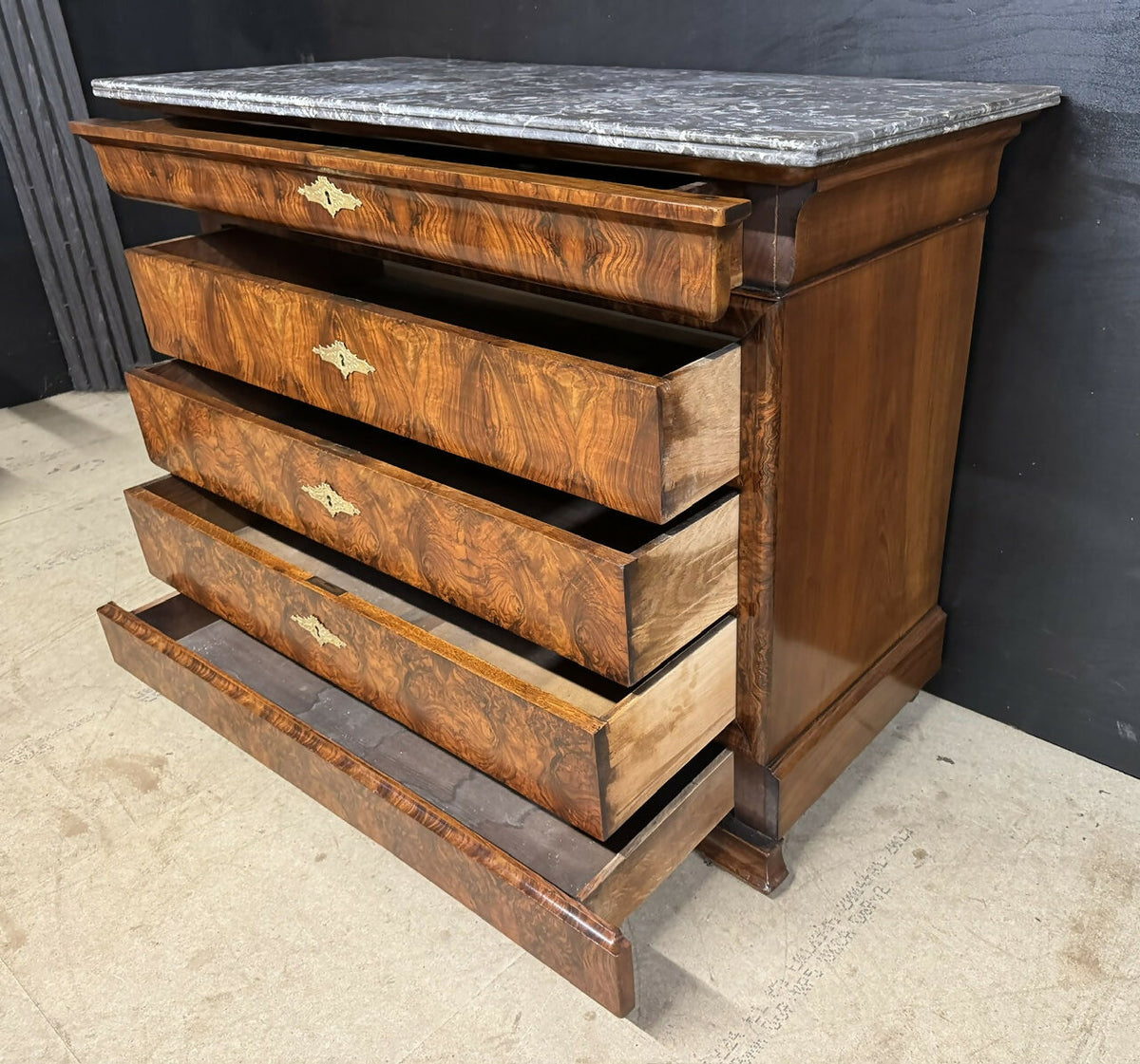 Fine Burr Walnut Louis Phillip Commode