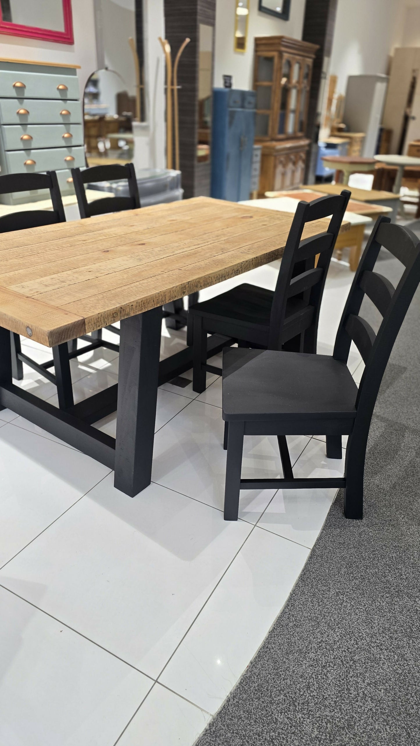 Table and 4 Chairs