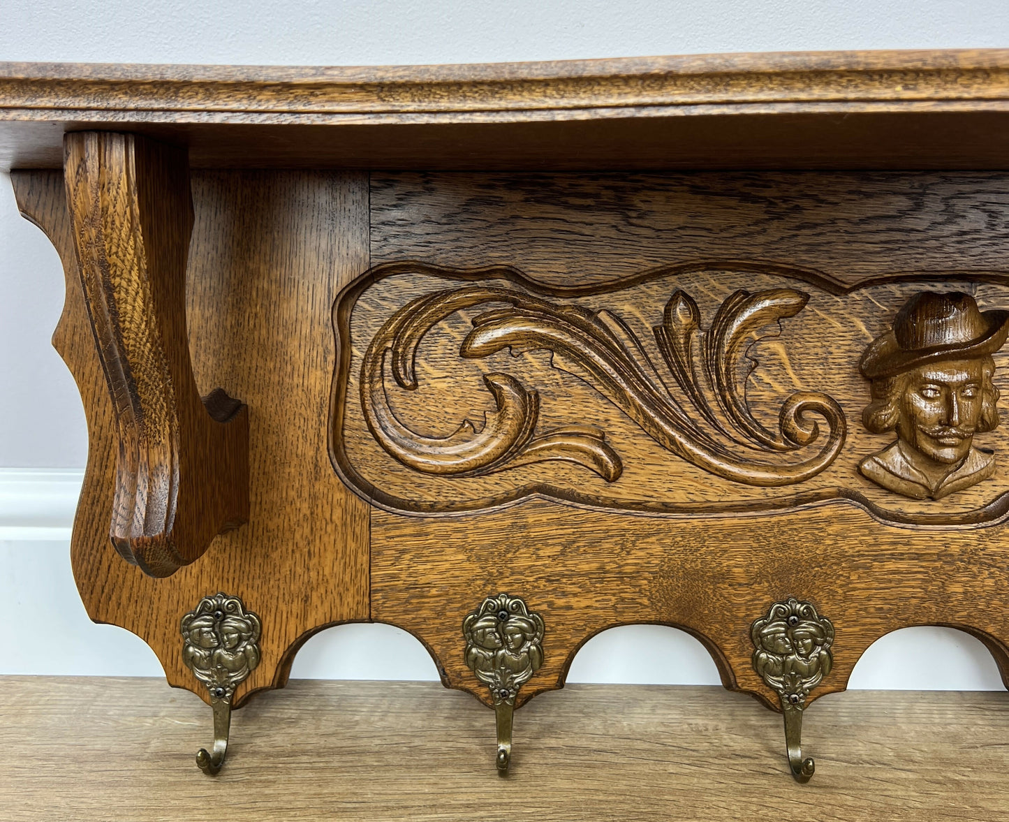 Coat Rack Vintage French Oak Wall Mounted 6 Hooks Carved Rack Hanger LOT 6202