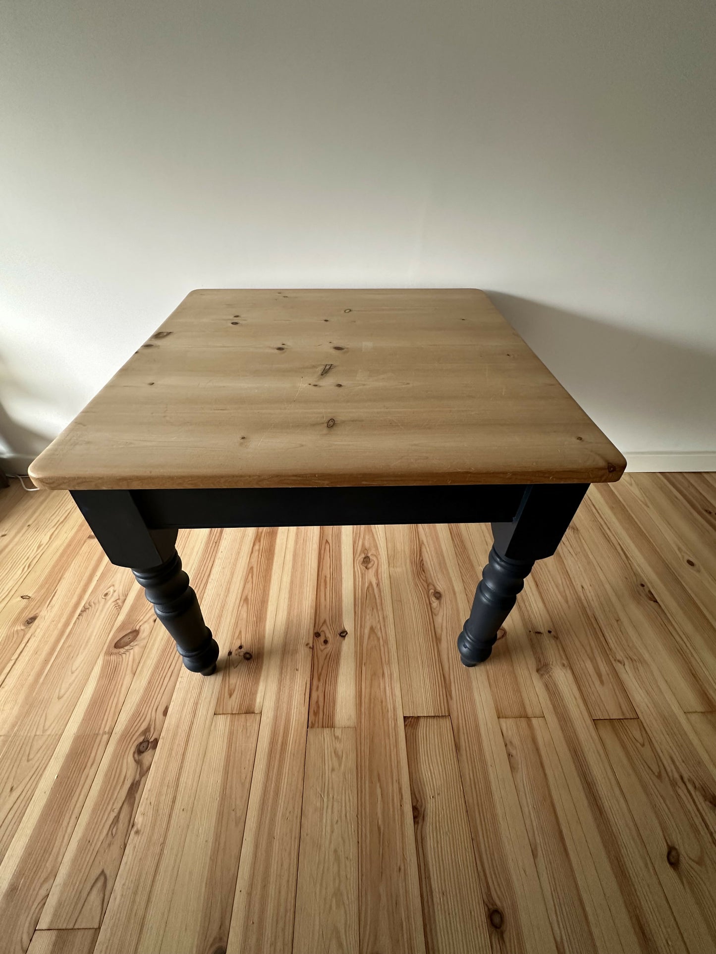 Pine dining table with stripped pine top and blue base