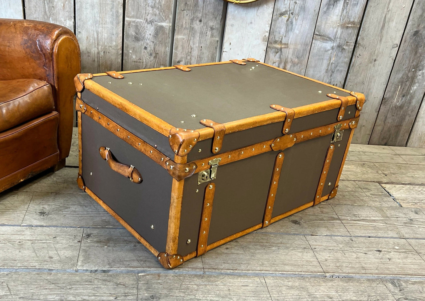 Olive storage box - custom handmade - luxury bespoke trunk - English handmade