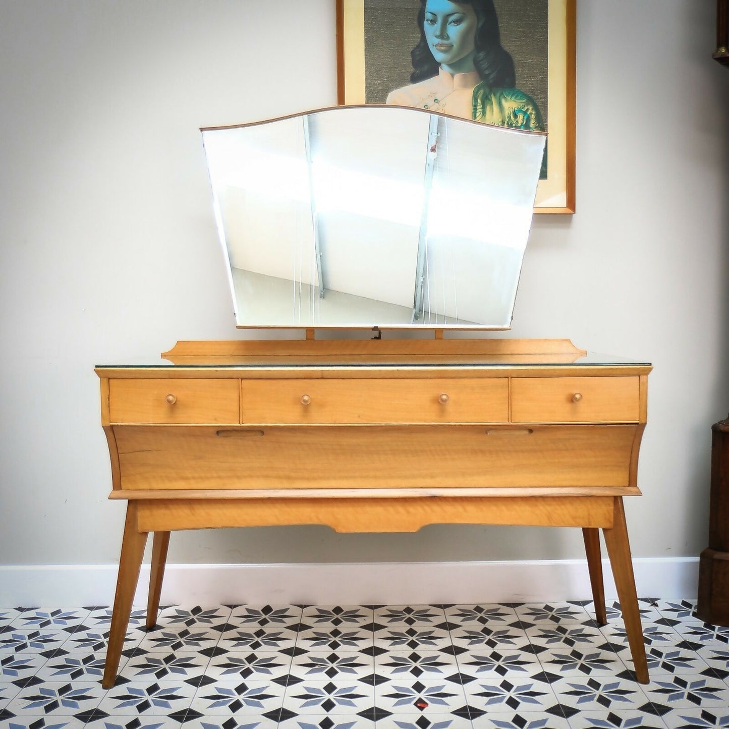 Alfred Cox Mid Century Dressing Table in Walnut 1960s with Single Mirror